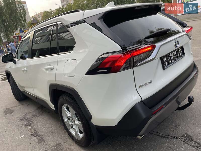 Позашляховик / Кросовер Toyota RAV4 2022 в Вінниці
