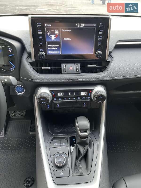 Позашляховик / Кросовер Toyota RAV4 2022 в Вінниці