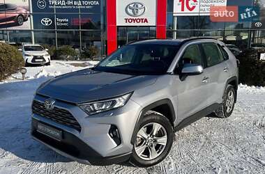 Позашляховик / Кросовер Toyota RAV4 2022 в Хмельницькому