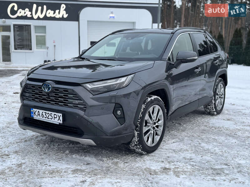 Позашляховик / Кросовер Toyota RAV4 2024 в Києві