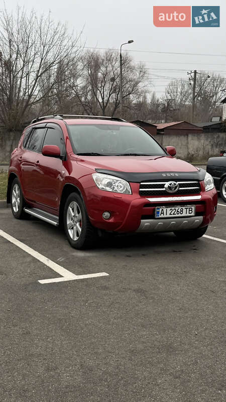 Позашляховик / Кросовер Toyota RAV4 2008 в Києві