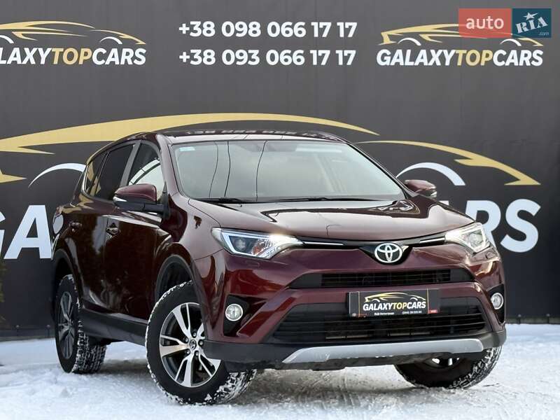 Позашляховик / Кросовер Toyota RAV4 2017 в Вінниці