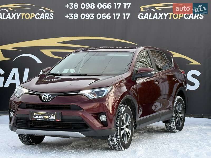Позашляховик / Кросовер Toyota RAV4 2017 в Вінниці