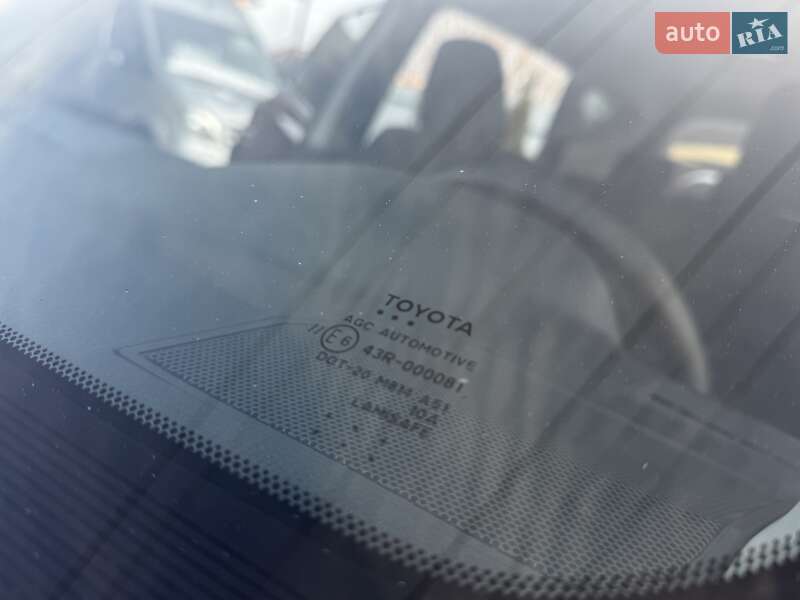 Позашляховик / Кросовер Toyota RAV4 2017 в Вінниці