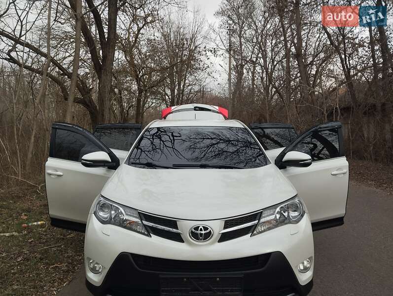 Позашляховик / Кросовер Toyota RAV4 2013 в Одесі
