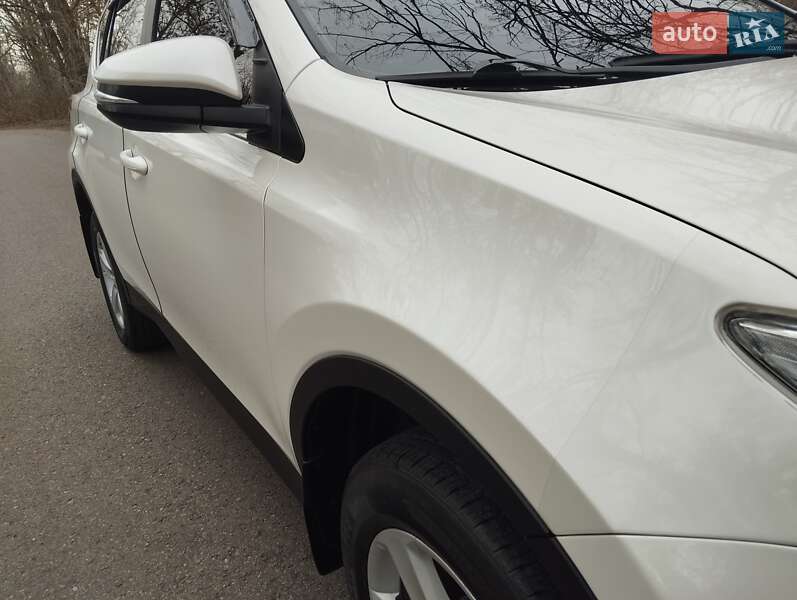 Позашляховик / Кросовер Toyota RAV4 2013 в Одесі