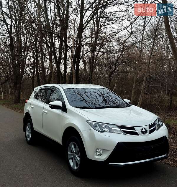 Позашляховик / Кросовер Toyota RAV4 2013 в Одесі