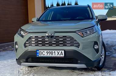 Внедорожник / Кроссовер Toyota RAV4 2020 в Львове