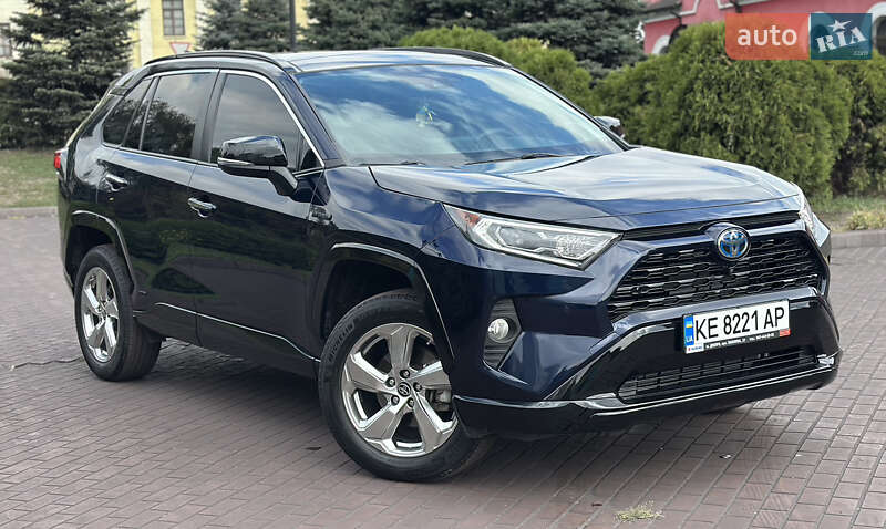 Внедорожник / Кроссовер Toyota RAV4 2021 в Днепре фото 8 Внедорожник / Кроссовер Toyota RAV4 2021 в Днепре