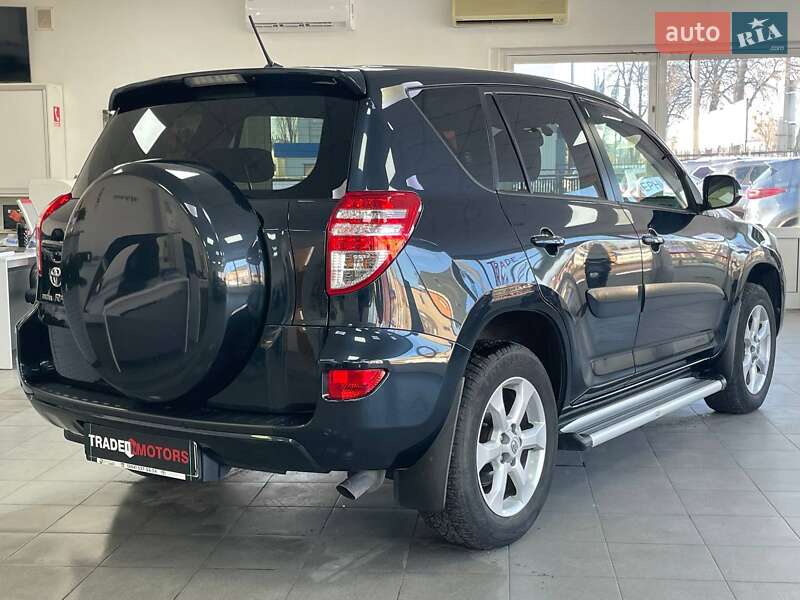 Позашляховик / Кросовер Toyota RAV4 2011 в Києві фото 14 Позашляховик / Кросовер Toyota RAV4 2011 в Києві