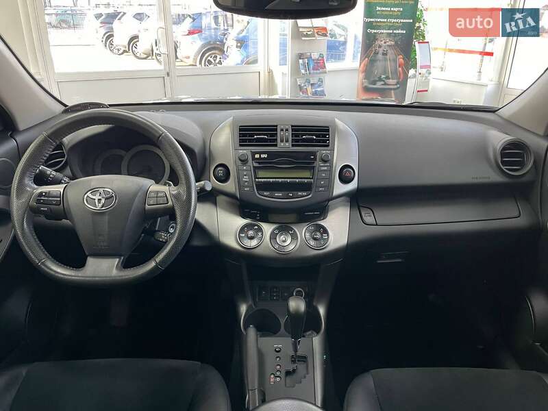 Позашляховик / Кросовер Toyota RAV4 2011 в Києві фото 28 Позашляховик / Кросовер Toyota RAV4 2011 в Києві