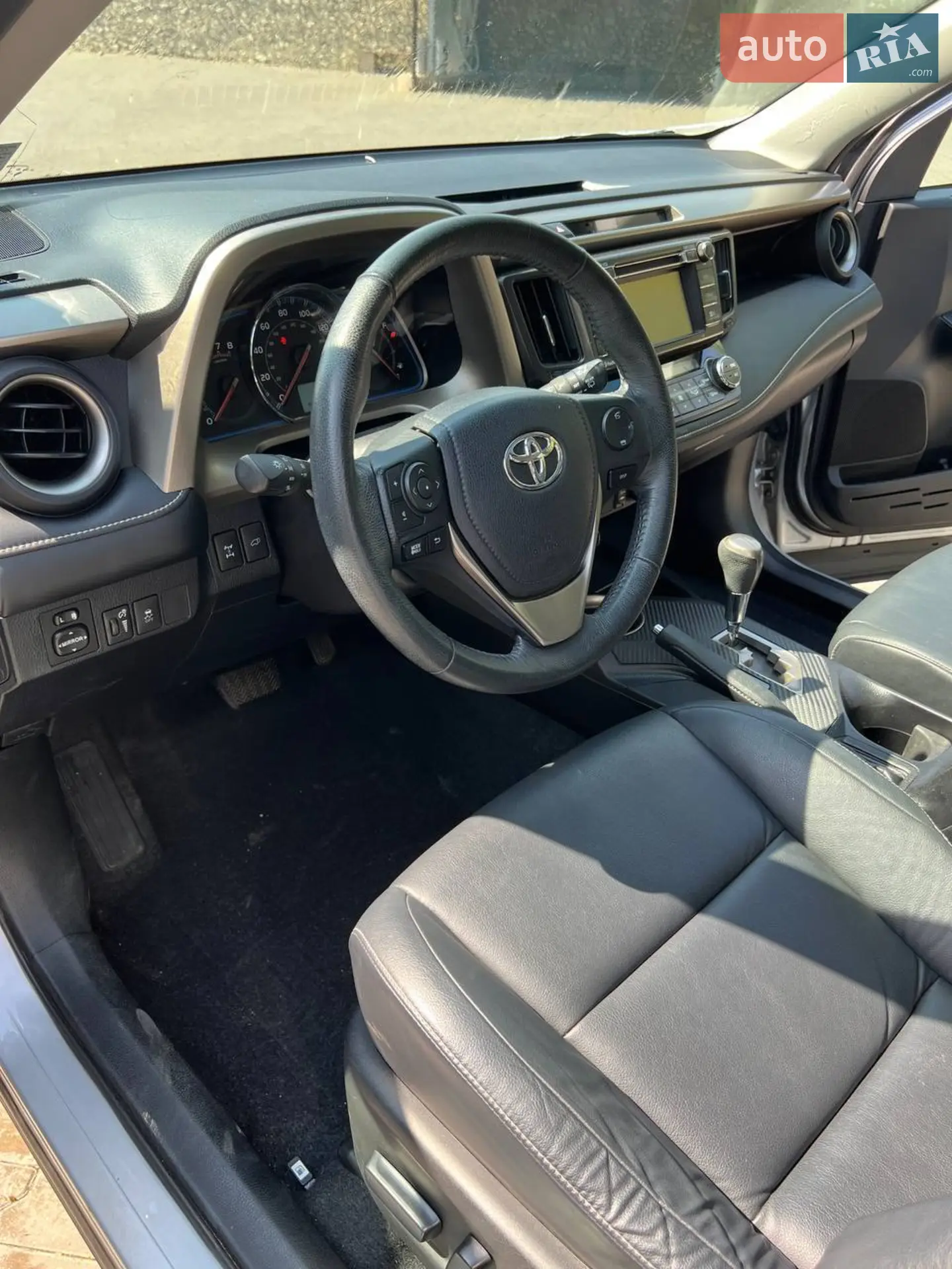 2015 Toyota RAV 4 - мініатюра 28
