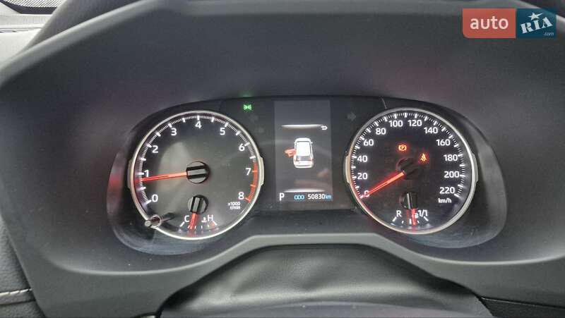 Позашляховик / Кросовер Toyota RAV4 2021 в Черкасах