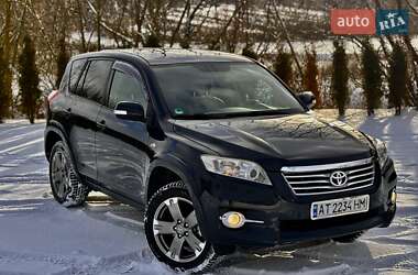Внедорожник / Кроссовер Toyota RAV4 2011 в Тернополе