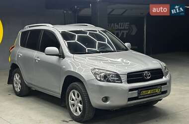 Внедорожник / Кроссовер Toyota RAV4 2007 в Черновцах