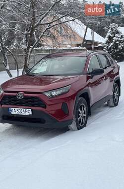 Позашляховик / Кросовер Toyota RAV4 2018 в Києві