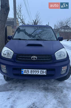 Внедорожник / Кроссовер Toyota RAV4 2002 в Виннице