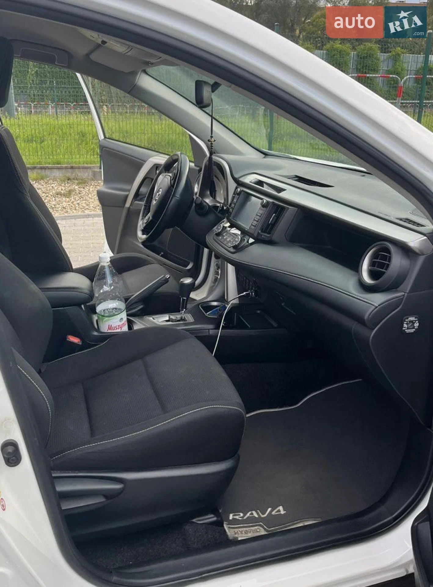 2018 Toyota RAV 4 - мініатюра 13