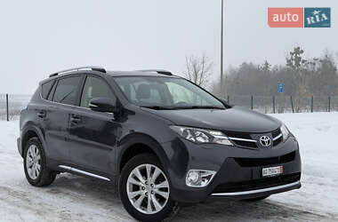 Позашляховик / Кросовер Toyota RAV4 2013 в Радивиліві