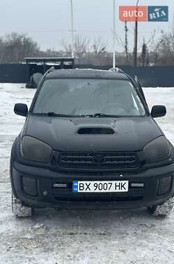 Позашляховик / Кросовер Toyota RAV4 2003 в Дніпрі
