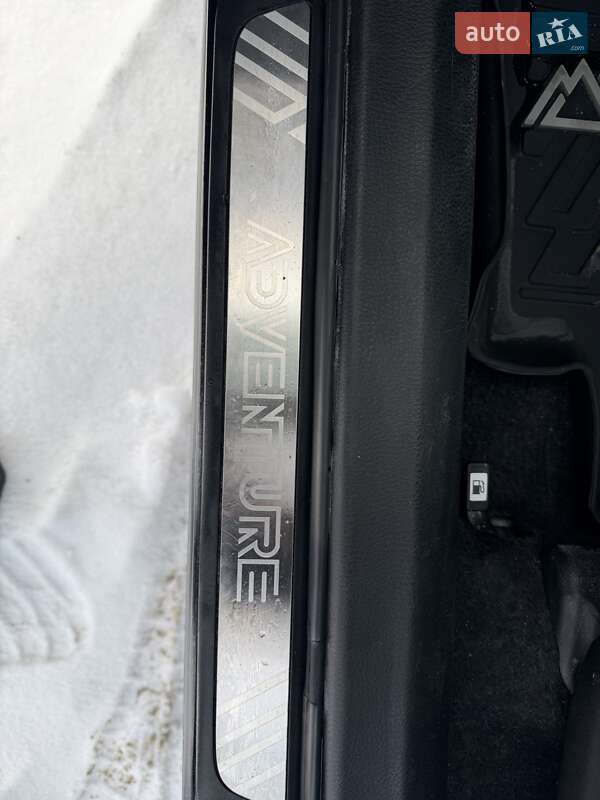 Внедорожник / Кроссовер Toyota RAV4 2018 в Василькове