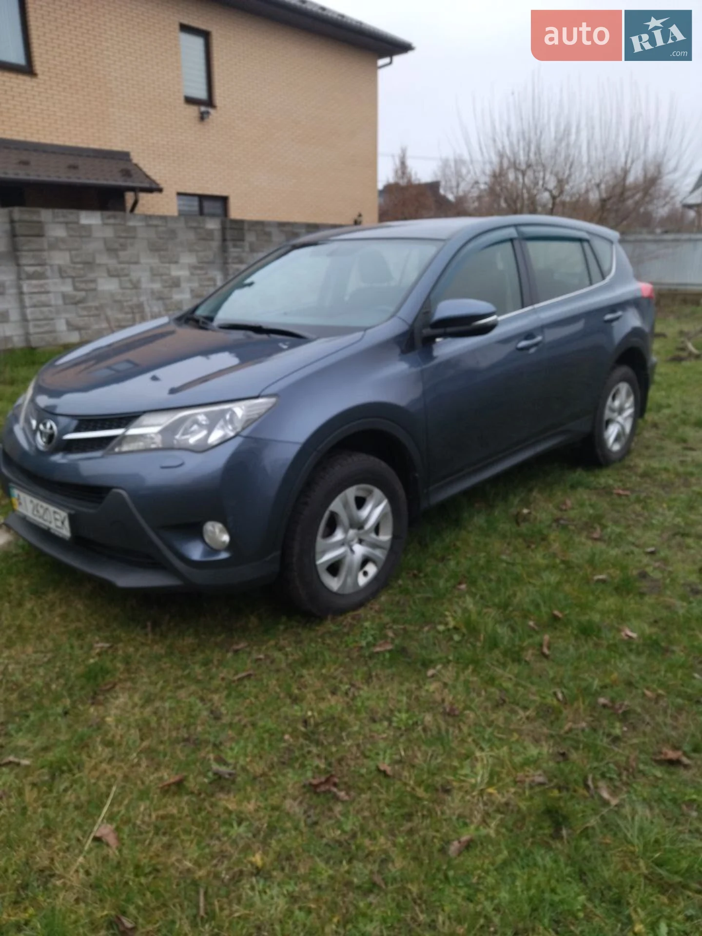 2014 Toyota RAV 4 - мініатюра 2