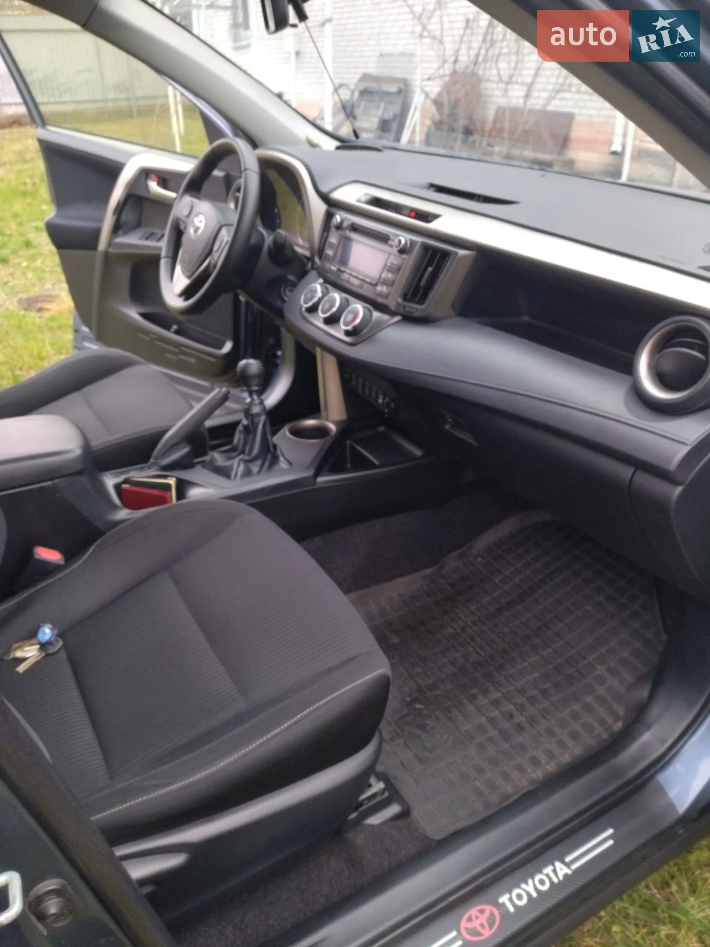 2014 Toyota RAV 4 - мініатюра 6