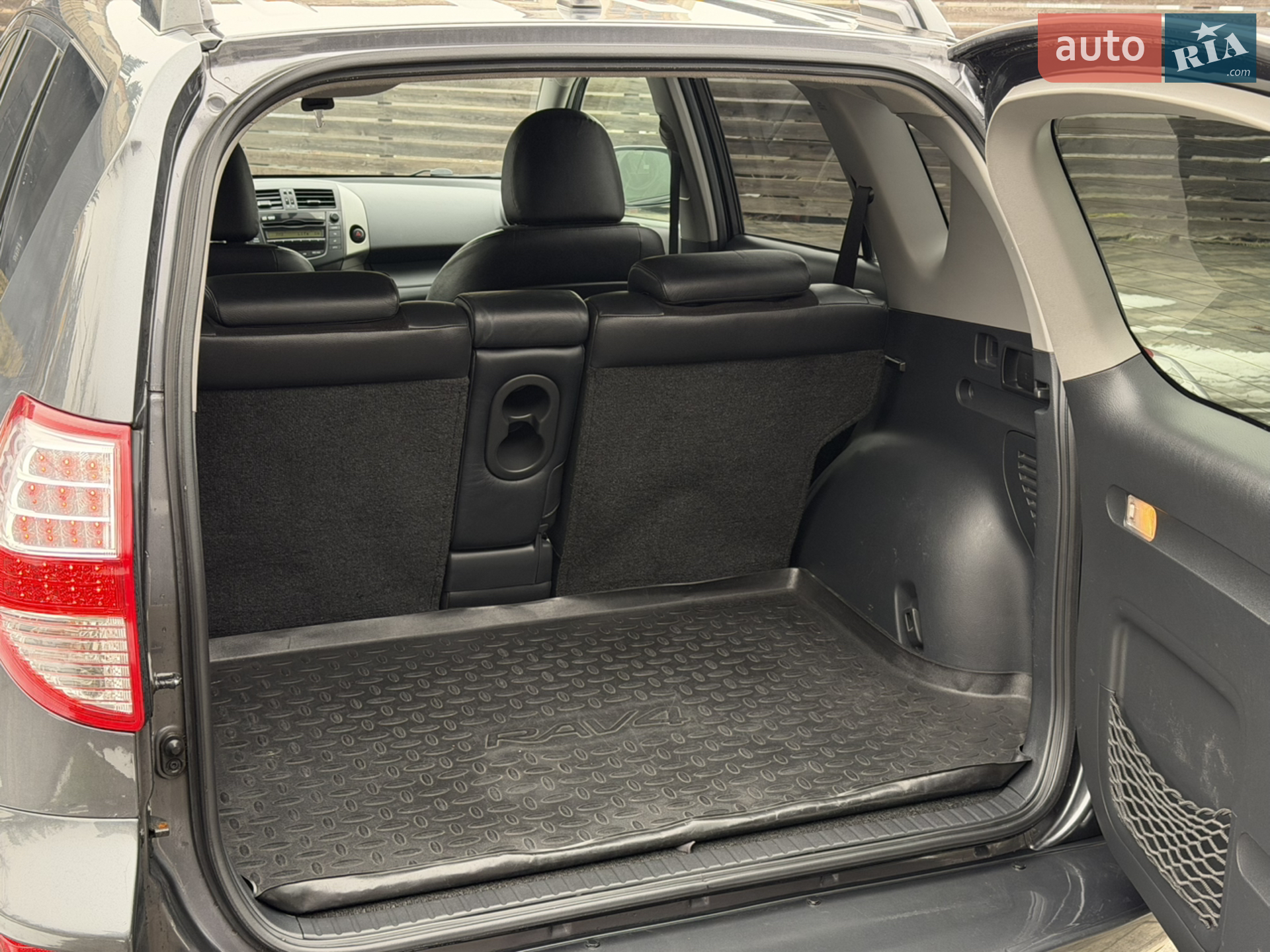 2011 Toyota RAV 4 - мініатюра 25
