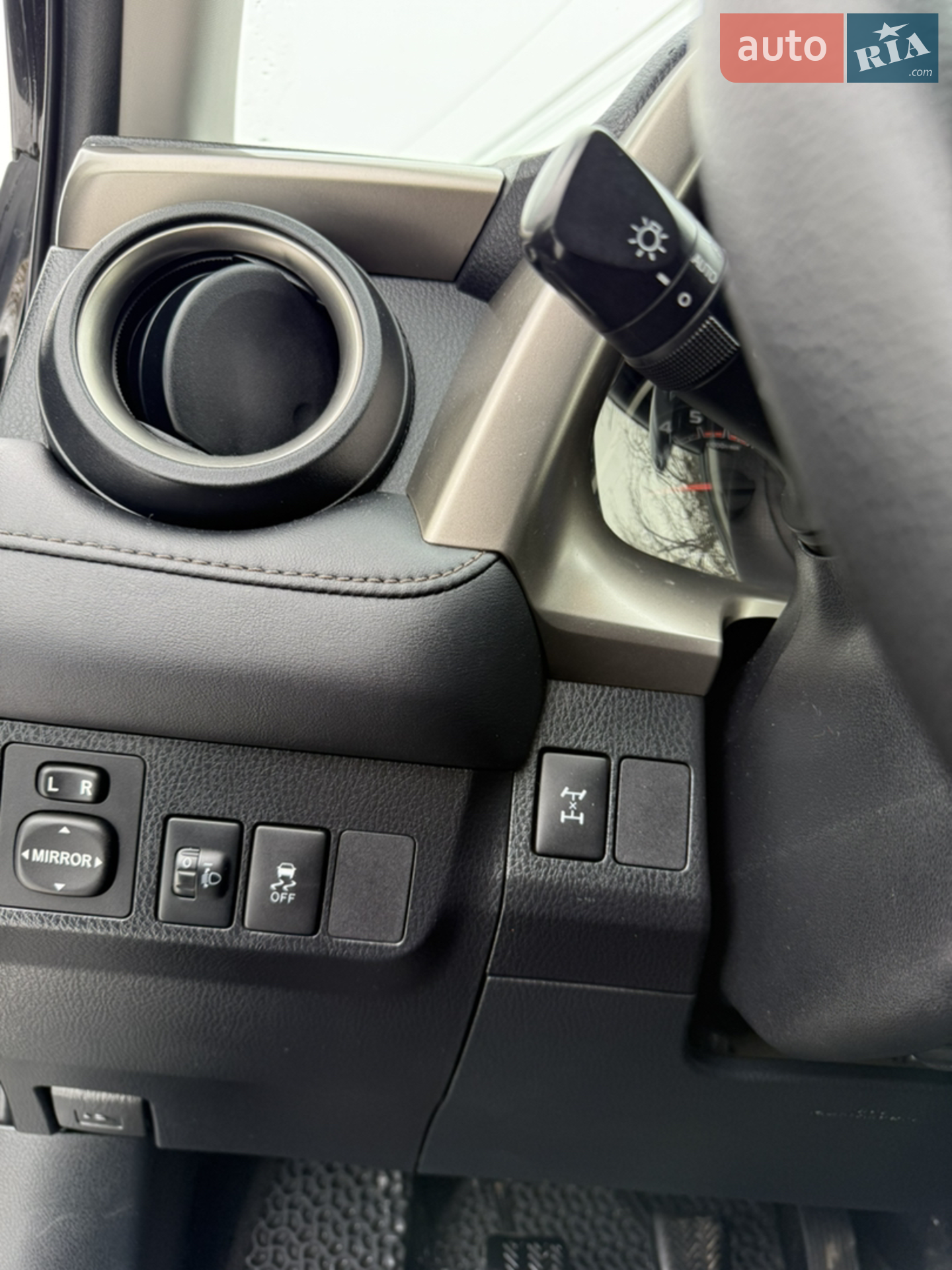 2013 Toyota RAV 4 - мініатюра 11