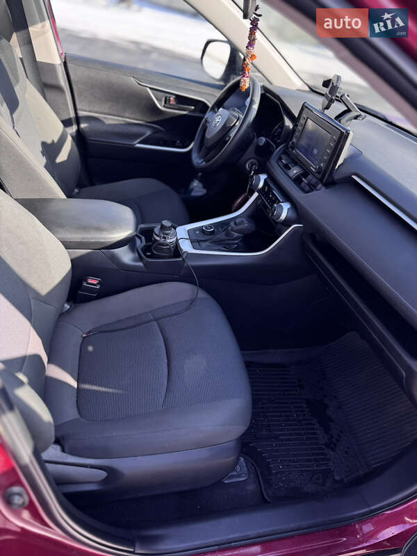 Внедорожник / Кроссовер Toyota RAV4 2022 в Одессе