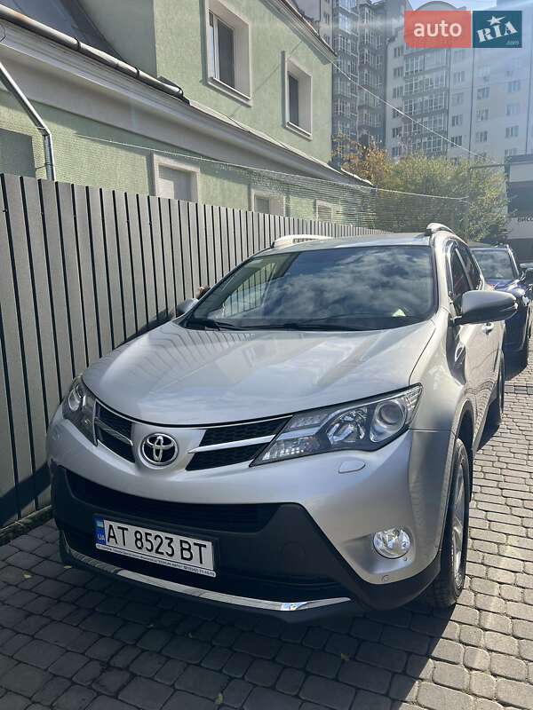Toyota RAV4 2013