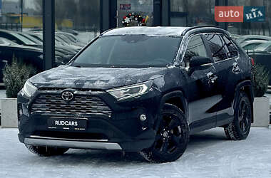 Внедорожник / Кроссовер Toyota RAV4 2020 в Кременчуге