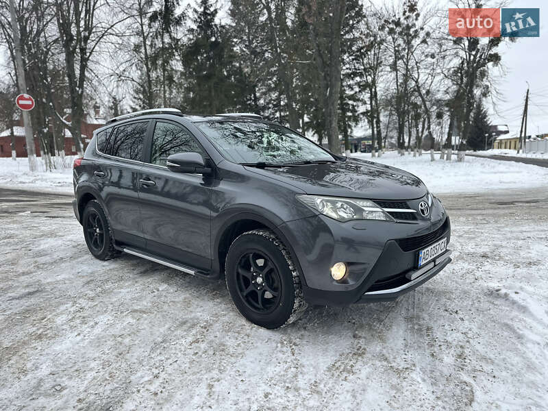 Внедорожник / Кроссовер Toyota RAV4 2014 в Виннице