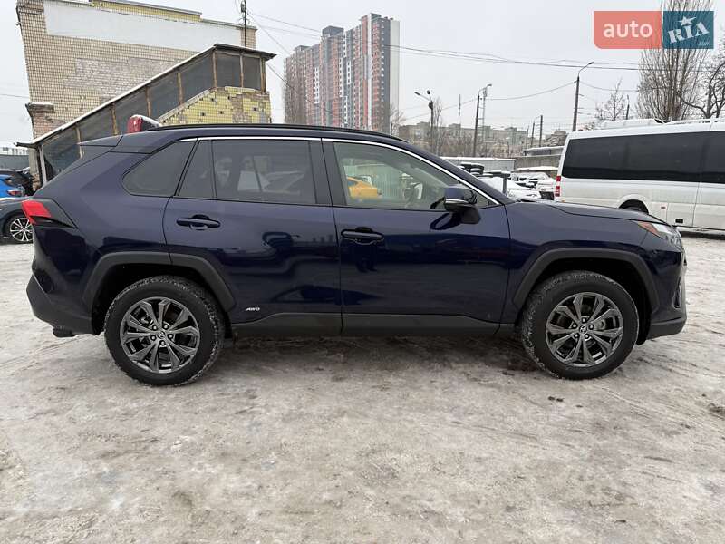 Внедорожник / Кроссовер Toyota RAV4 2023 в Киеве фото 38 Внедорожник / Кроссовер Toyota RAV4 2023 в Киеве
