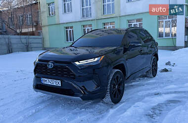 Внедорожник / Кроссовер Toyota RAV4 2022 в Киеве