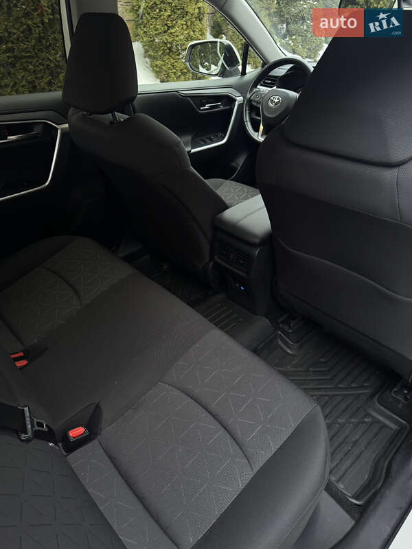 Внедорожник / Кроссовер Toyota RAV4 2022 в Виннице фото 15 Внедорожник / Кроссовер Toyota RAV4 2022 в Виннице