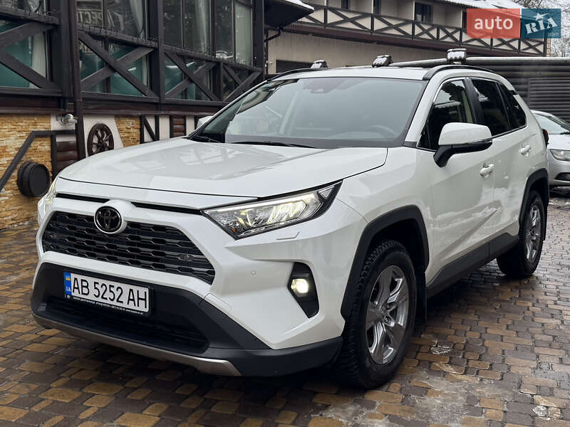 Внедорожник / Кроссовер Toyota RAV4 2022 в Виннице фото 3 Внедорожник / Кроссовер Toyota RAV4 2022 в Виннице