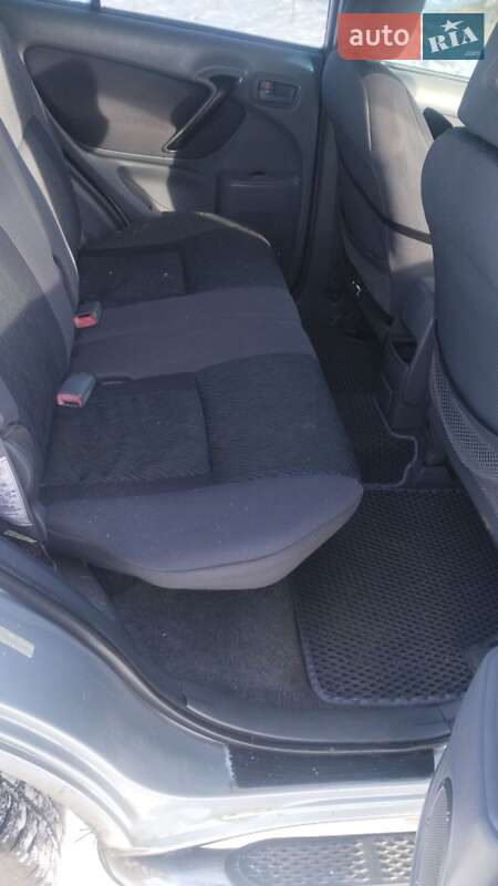 Внедорожник / Кроссовер Toyota RAV4 2000 в Полтаве фото 10 Внедорожник / Кроссовер Toyota RAV4 2000 в Полтаве