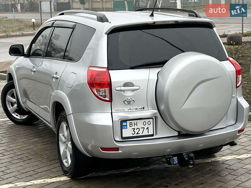 Позашляховик / Кросовер Toyota RAV4 2006 в Білгороді-Дністровському фото 7 Позашляховик / Кросовер Toyota RAV4 2006 в Білгороді-Дністровському