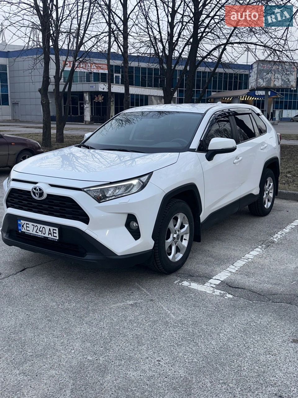2019 Toyota RAV 4 - мініатюра 16