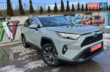 Внедорожник / Кроссовер Toyota RAV4 2023 в Львове