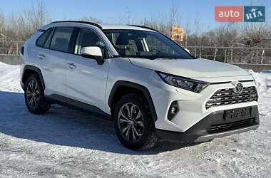 Внедорожник / Кроссовер Toyota RAV4 2022 в Киеве