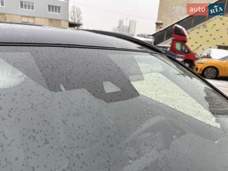 Внедорожник / Кроссовер Toyota RAV4 2023 в Киеве