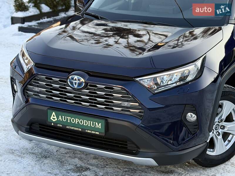 Внедорожник / Кроссовер Toyota RAV4 2019 в Киеве фото 8 Внедорожник / Кроссовер Toyota RAV4 2019 в Киеве