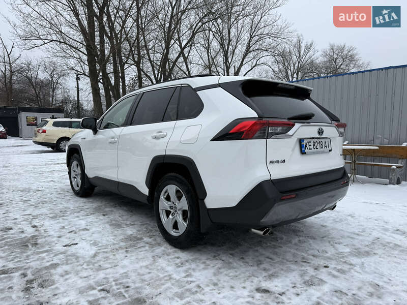 Внедорожник / Кроссовер Toyota RAV4 2019 в Днепре фото 5 Внедорожник / Кроссовер Toyota RAV4 2019 в Днепре