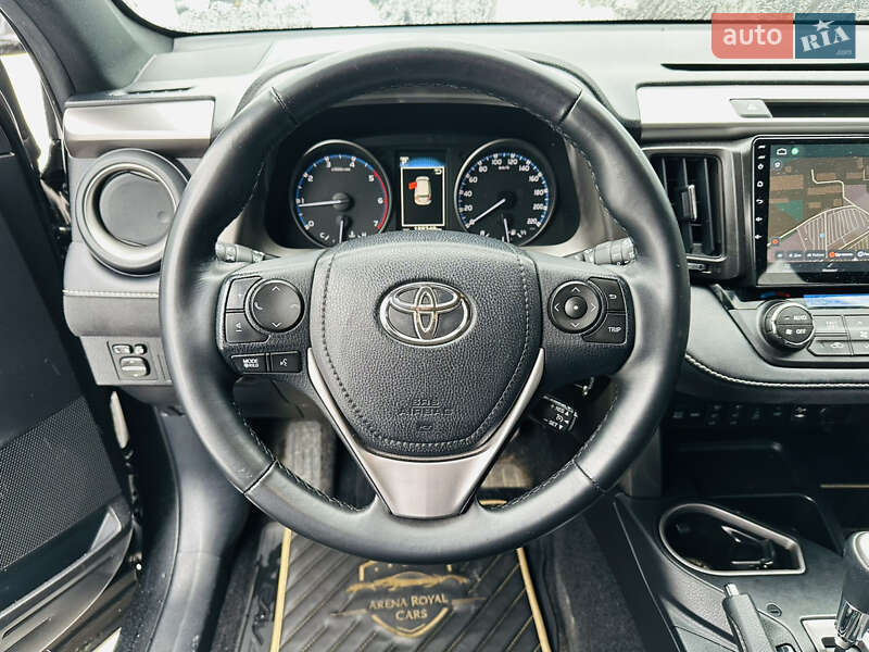Внедорожник / Кроссовер Toyota RAV4 2017 в Харькове фото 28 Внедорожник / Кроссовер Toyota RAV4 2017 в Харькове