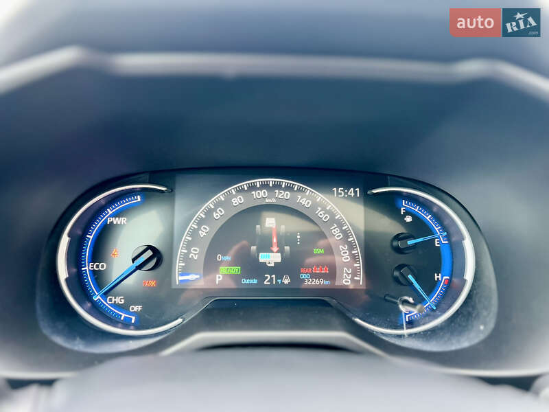 Внедорожник / Кроссовер Toyota RAV4 2024 в Киеве