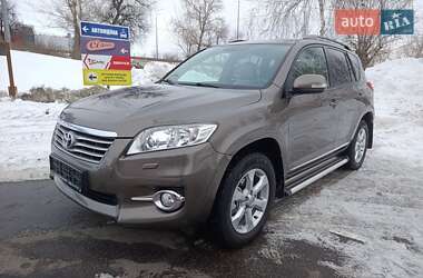 Позашляховик / Кросовер Toyota RAV4 2010 в Києві