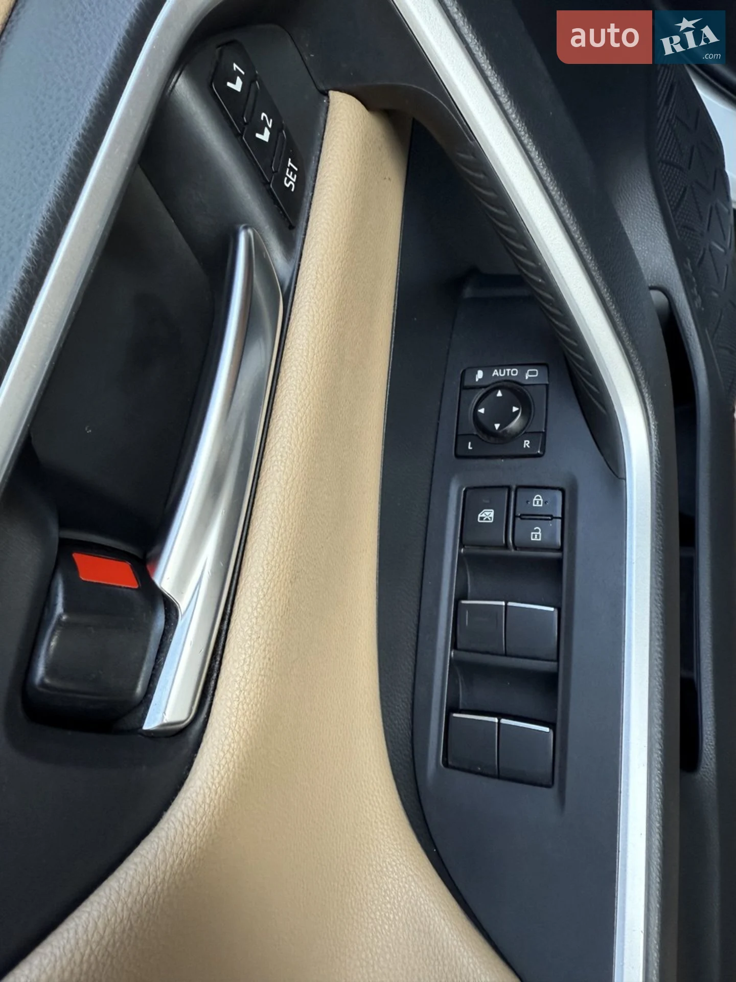 2019 Toyota RAV 4 - мініатюра 14