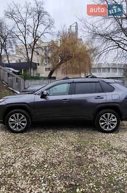 Внедорожник / Кроссовер Toyota RAV4 2022 в Николаеве